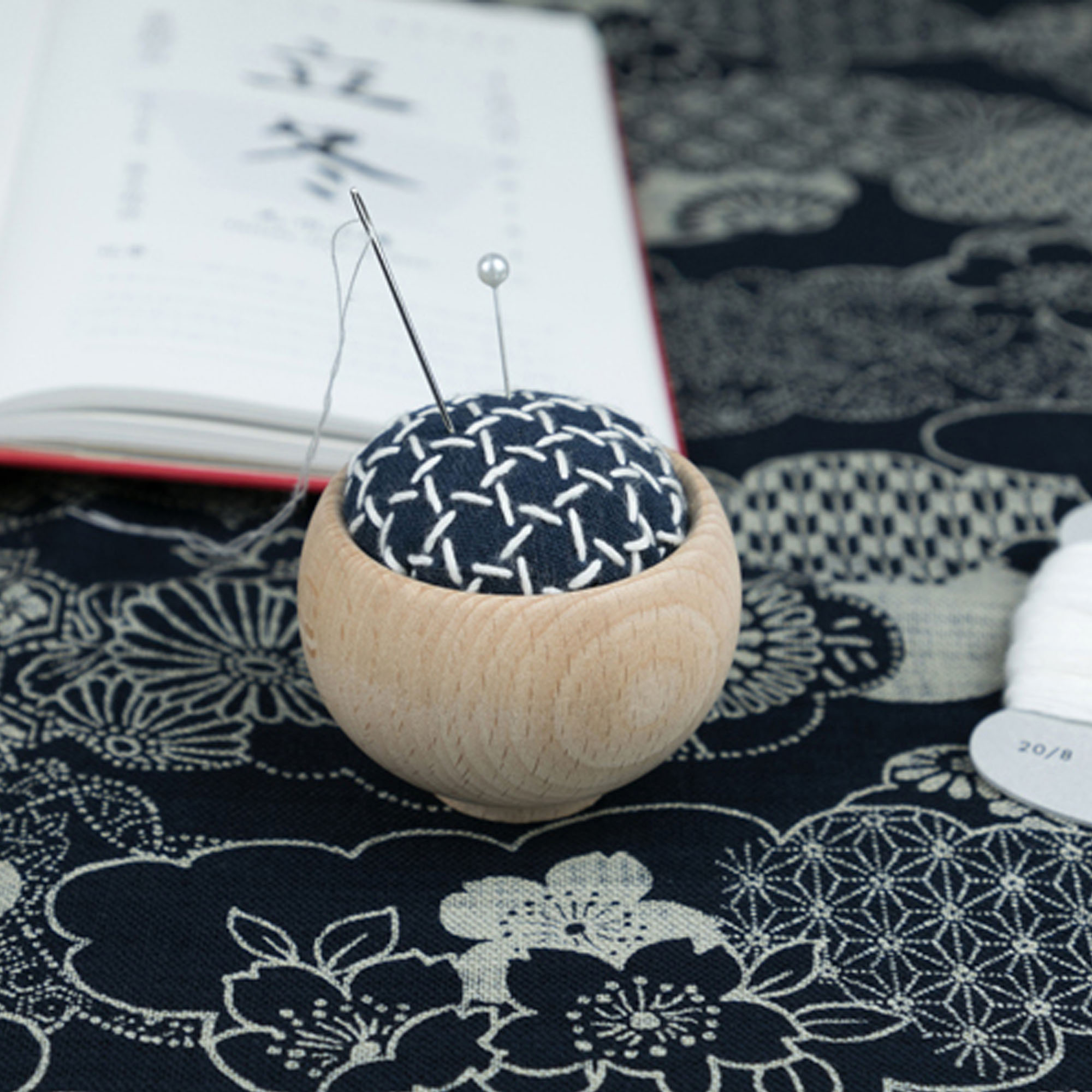 Poduszka do przypięcia, podsta – Sewing Pin Cushion recenzja i cena